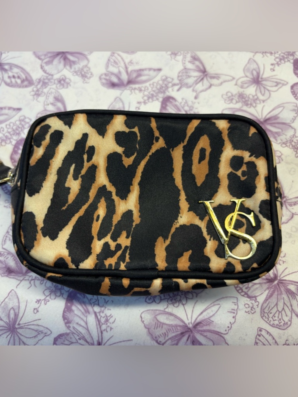 🌀Victoria's Secret Leopard Print Cosmetic Bag